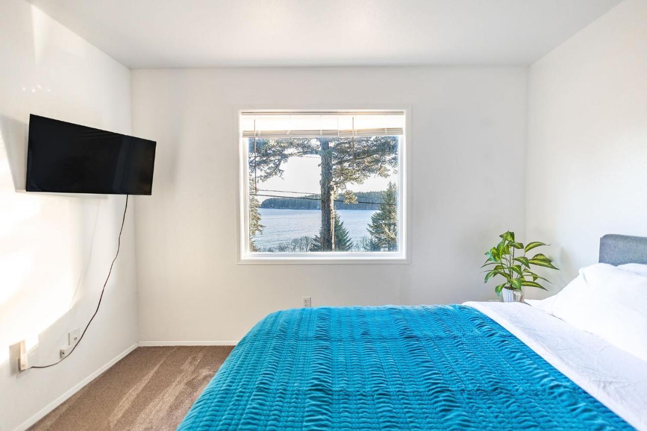 The Rogue Wave-Beach Access, Ocean Views, Private كودياك المظهر الخارجي الصورة