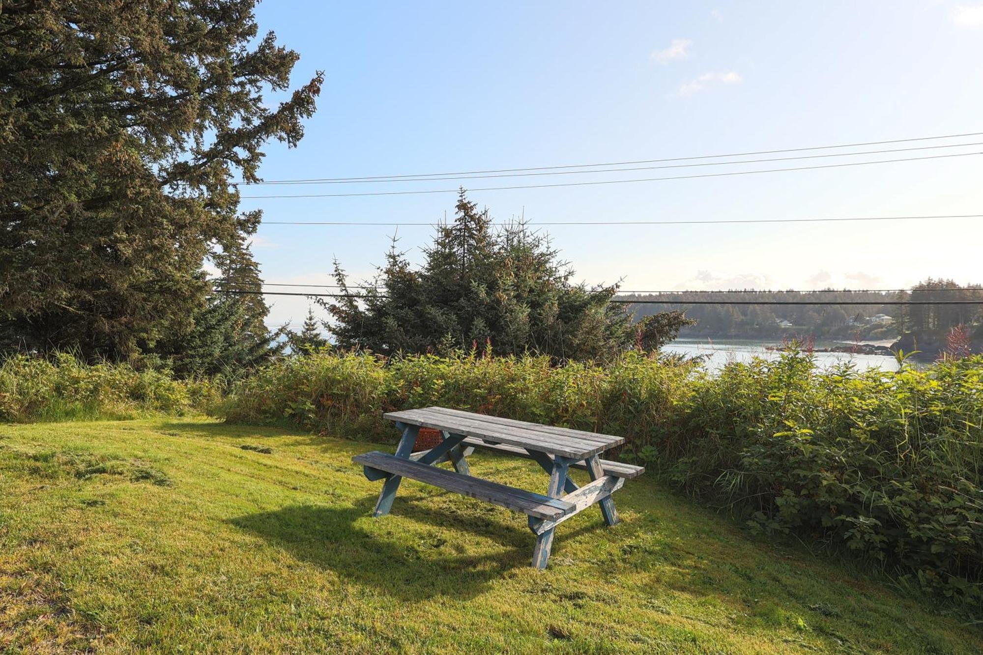 The Rogue Wave-Beach Access, Ocean Views, Private كودياك المظهر الخارجي الصورة